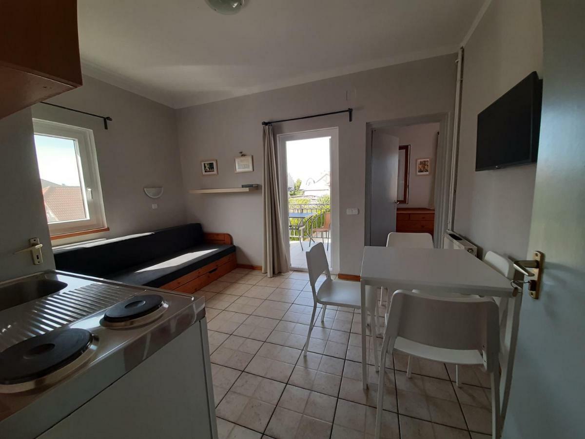 Familia Apartmanhaz דירה